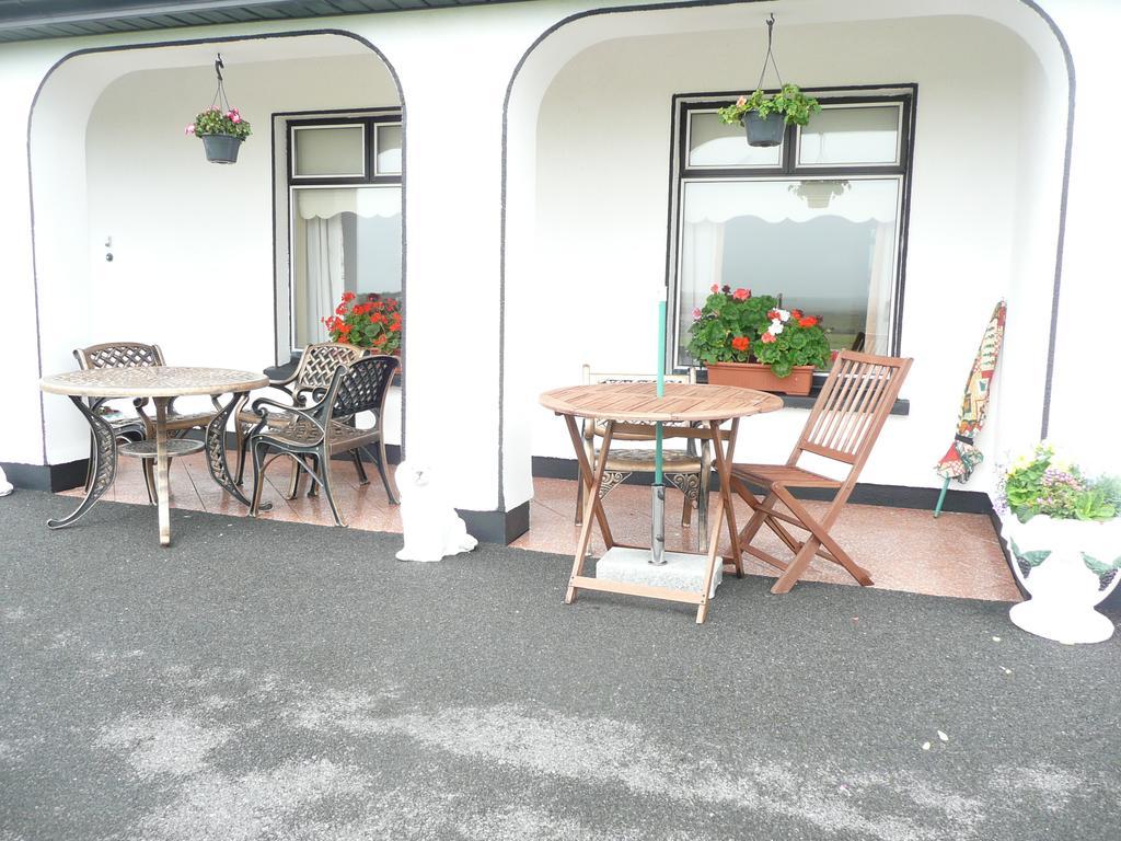 ルイスバーグ ザ スリー アーチーズ Bed & Breakfast エクステリア 写真